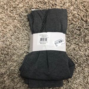 LEMON Pants - Lemon ๐ Summit Edge Leggings Size M/L Grey Soft! LEMON Pants - Lemon ๐ Summit Edge Leggings Size M/L Grey Soft!
